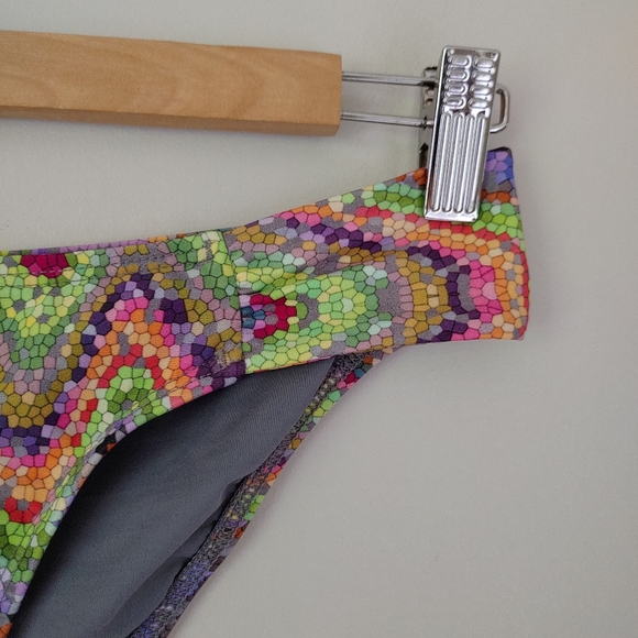 L*space Audrey Bikini Bottom Multicolor Mosiac Size Small - Picture 8 of 14